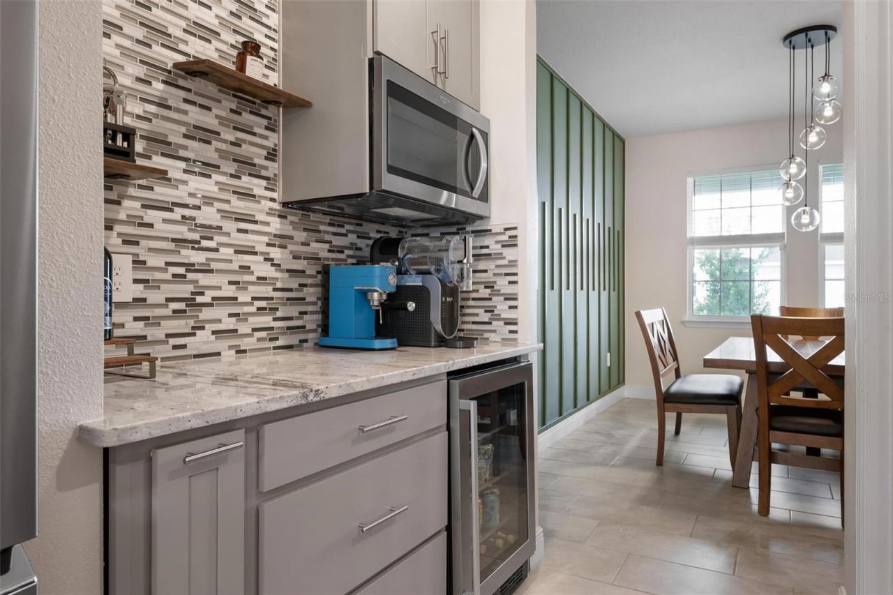 5755 Woodland Sage Drive, Sarasota, FL 34238 Photo