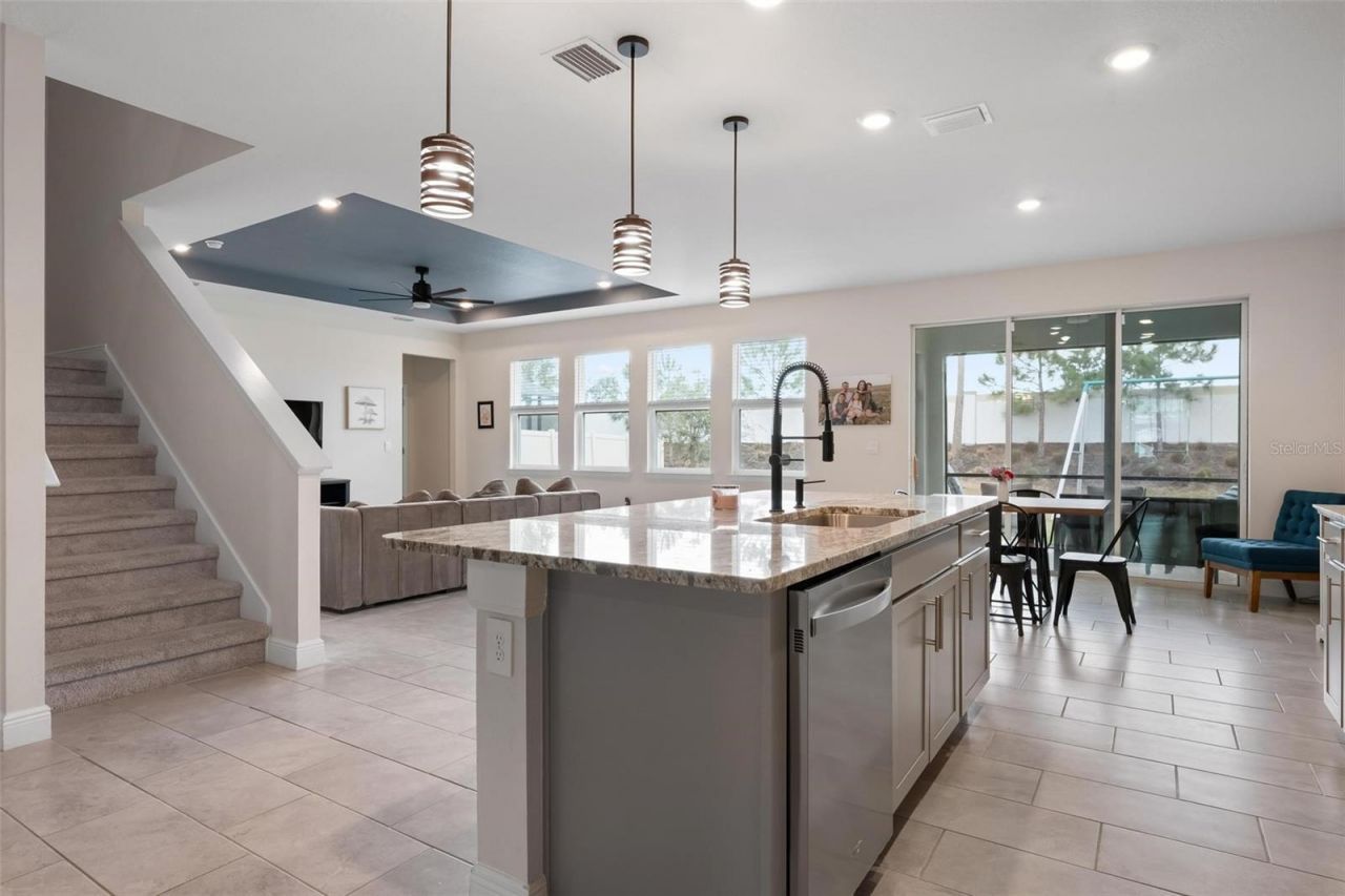 5755 Woodland Sage Drive, Sarasota, FL 34238 Photo