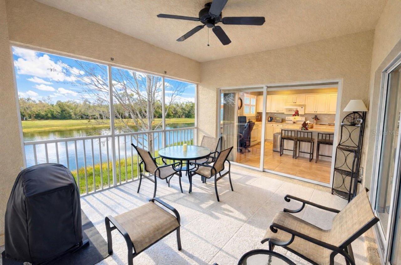 6318 Grand Oak Circle, Unit 201, Bradenton, FL 34203 Photo