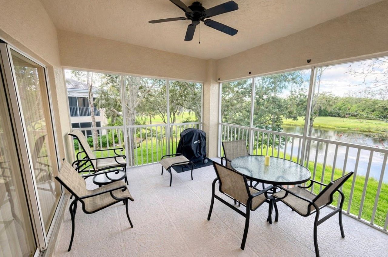6318 Grand Oak Circle, Unit 201, Bradenton, FL 34203 Photo