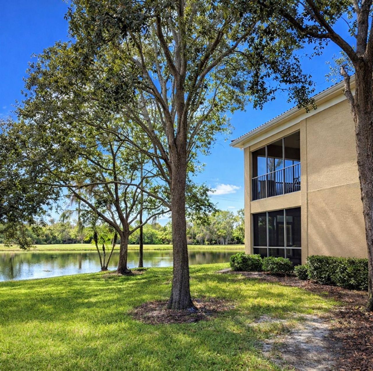 6318 Grand Oak Circle, Unit 201, Bradenton, FL 34203 Photo