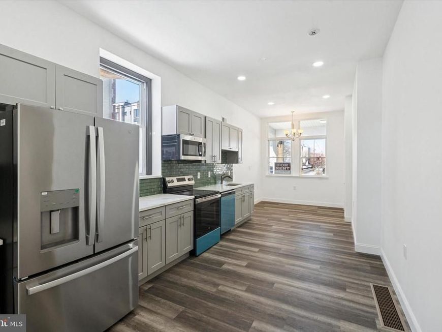 1920 W Berks Street, Philadelphia, PA 19121 Main Photo