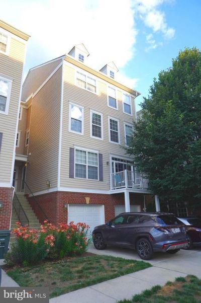 2515 Einstein Street, Unit 227, Herndon, VA 20171 Main Photo