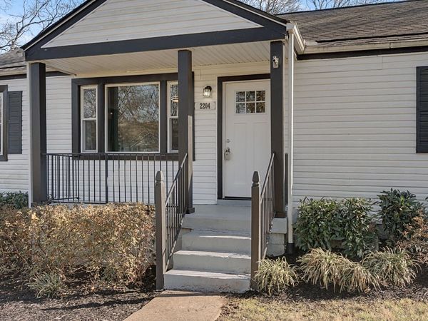 2204 Sandra Dr, Nashville, TN 37210