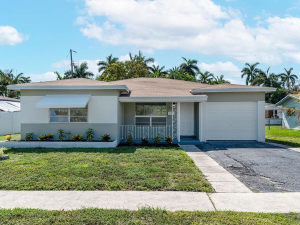 606 N 31st Court, Hollywood, FL 33021