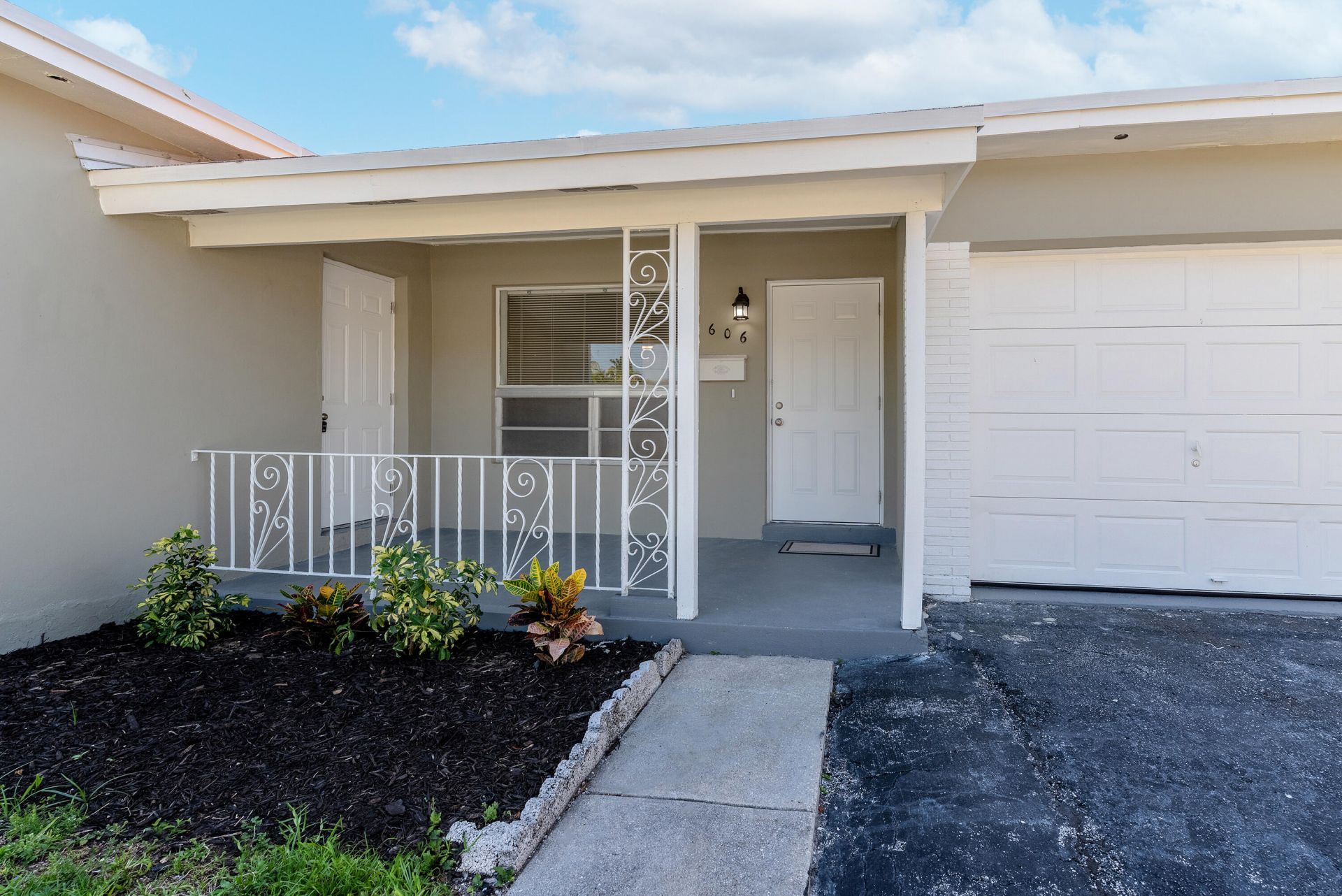 606 N 31st Court, Hollywood, FL 33021 Photo