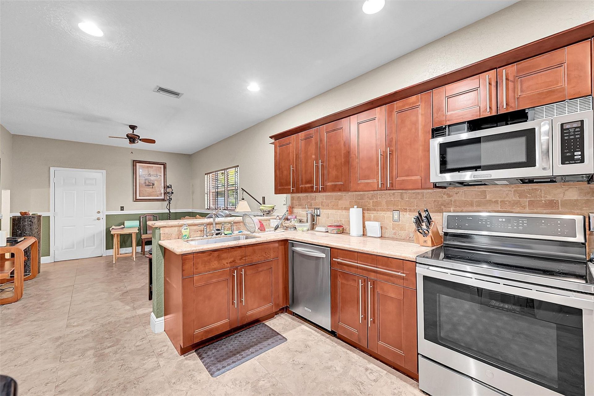 3585 Simms Street, Hollywood, FL 33021 Photo