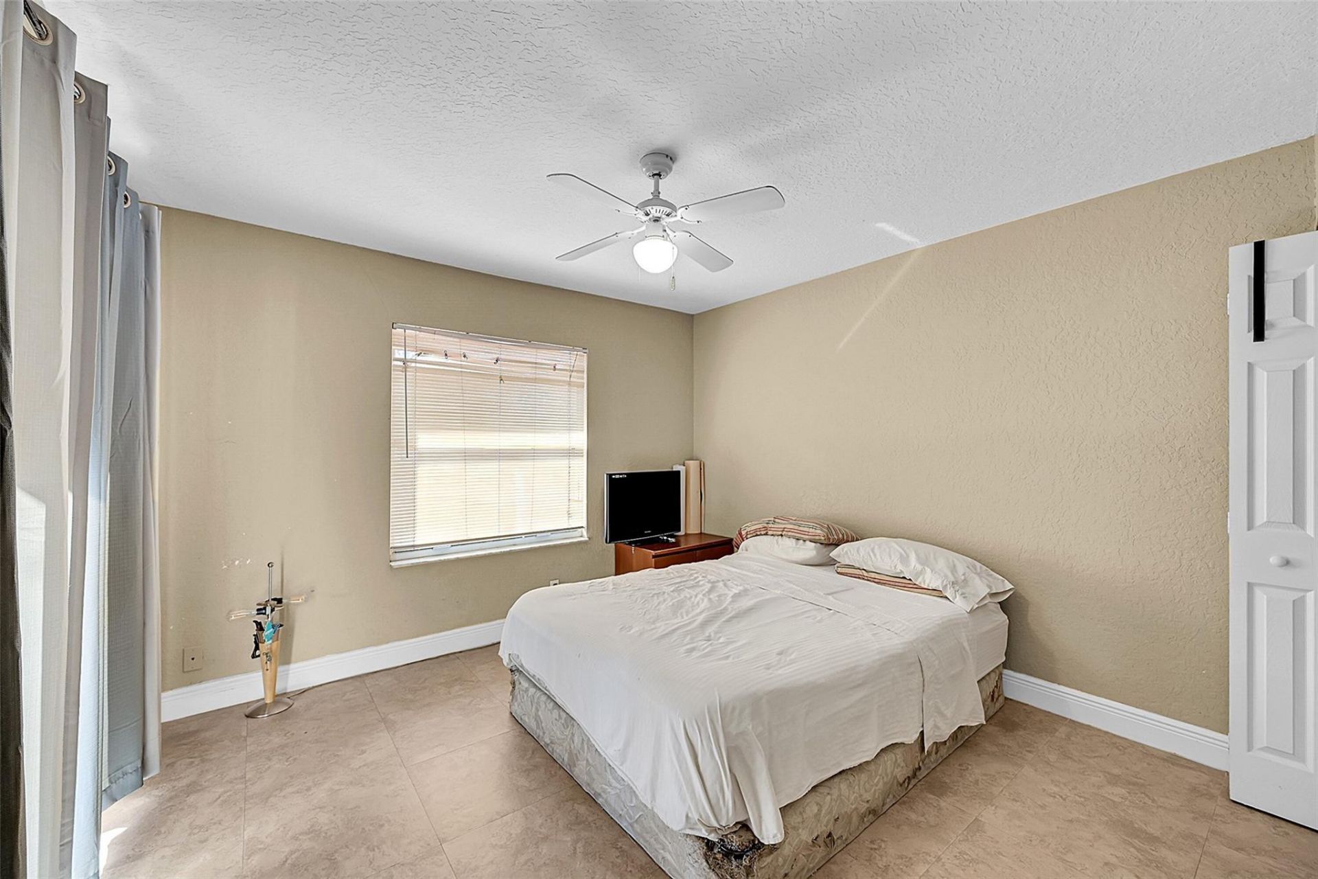 3585 Simms Street, Hollywood, FL 33021 Photo