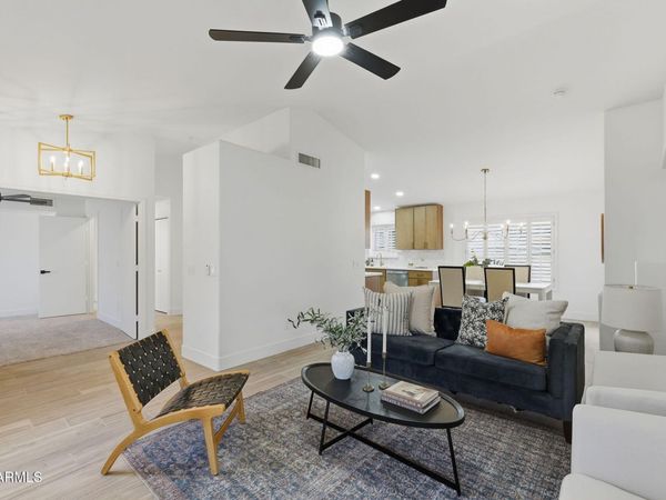 4716 E LONE CACTUS Drive, Phoenix, AZ 85050