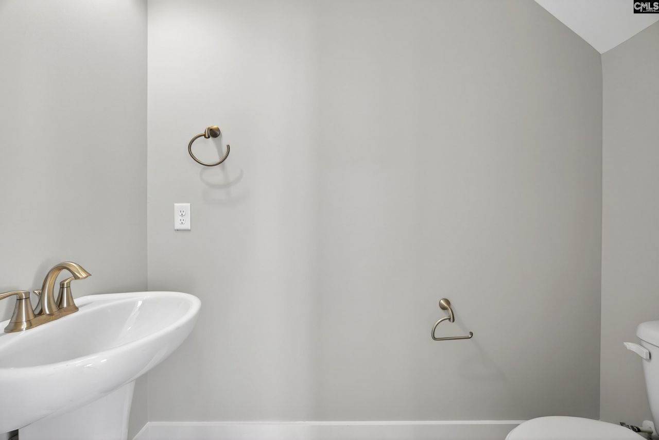 1209 Tributary Road Photo 25