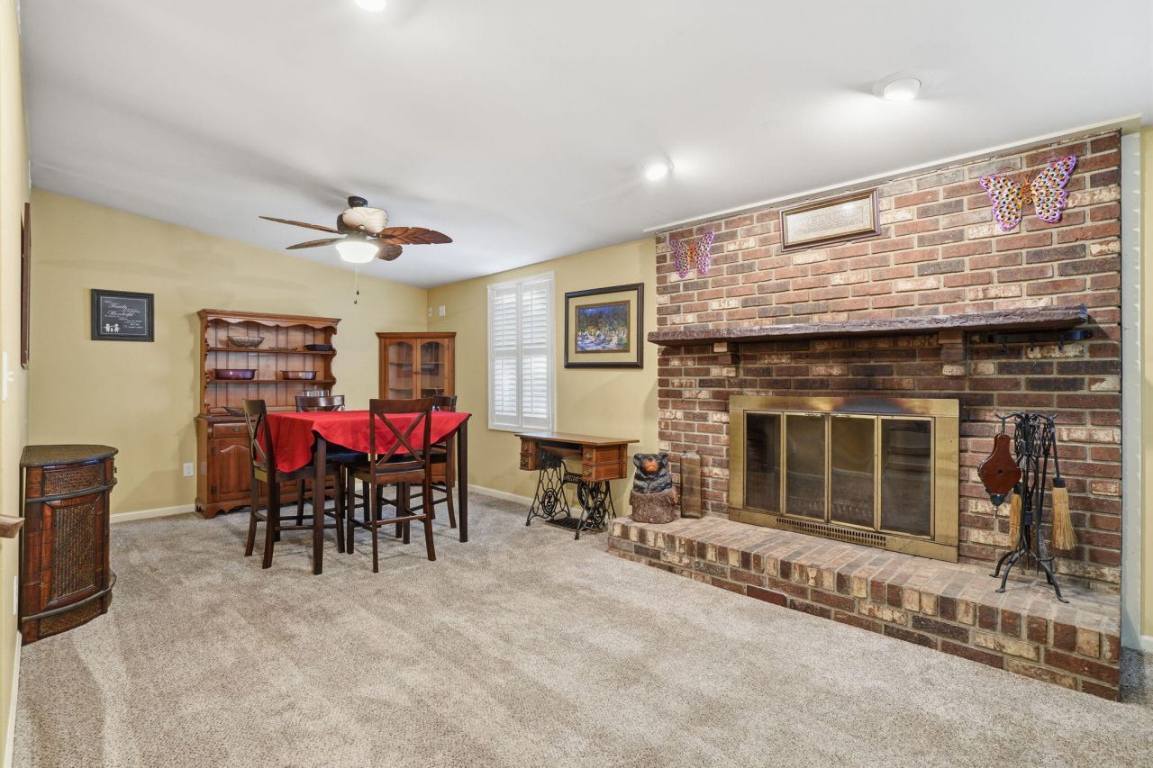 2224 Tomedjan Circle Photo 14