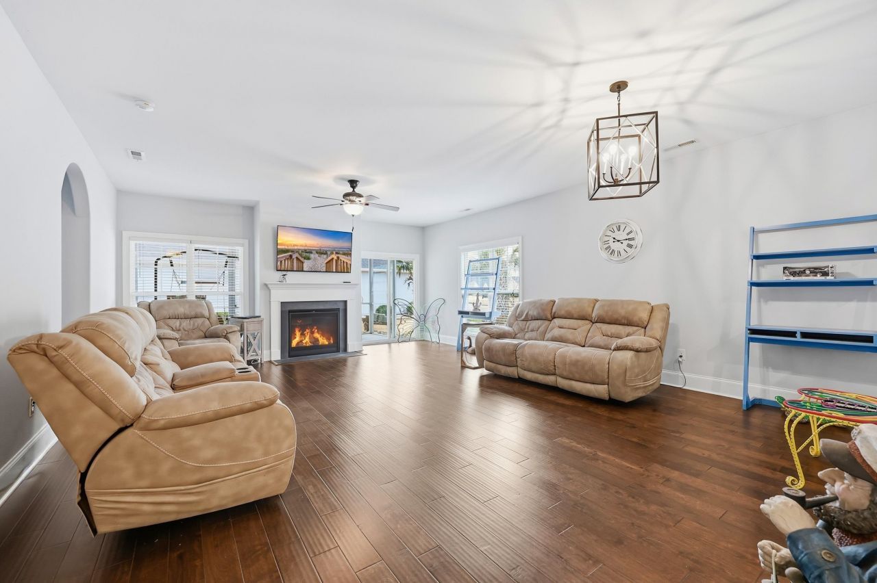 330 Mesa Grande Dr.  Photo 6