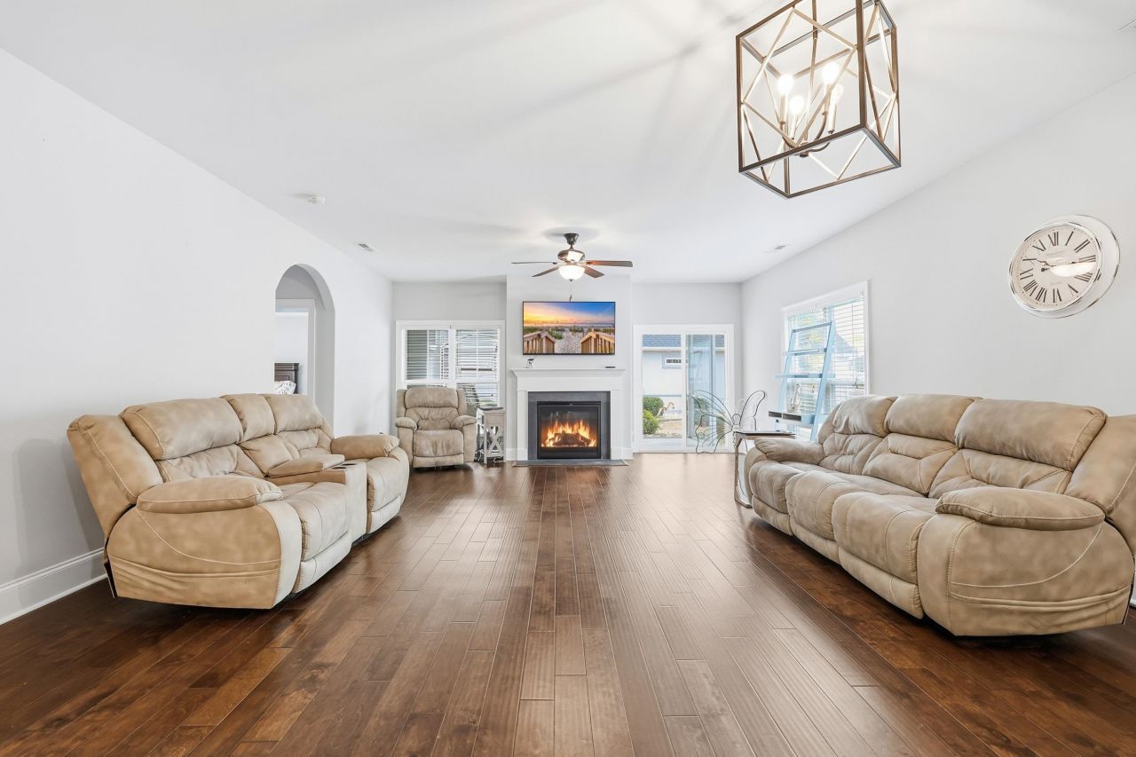 330 Mesa Grande Dr.  Photo 7