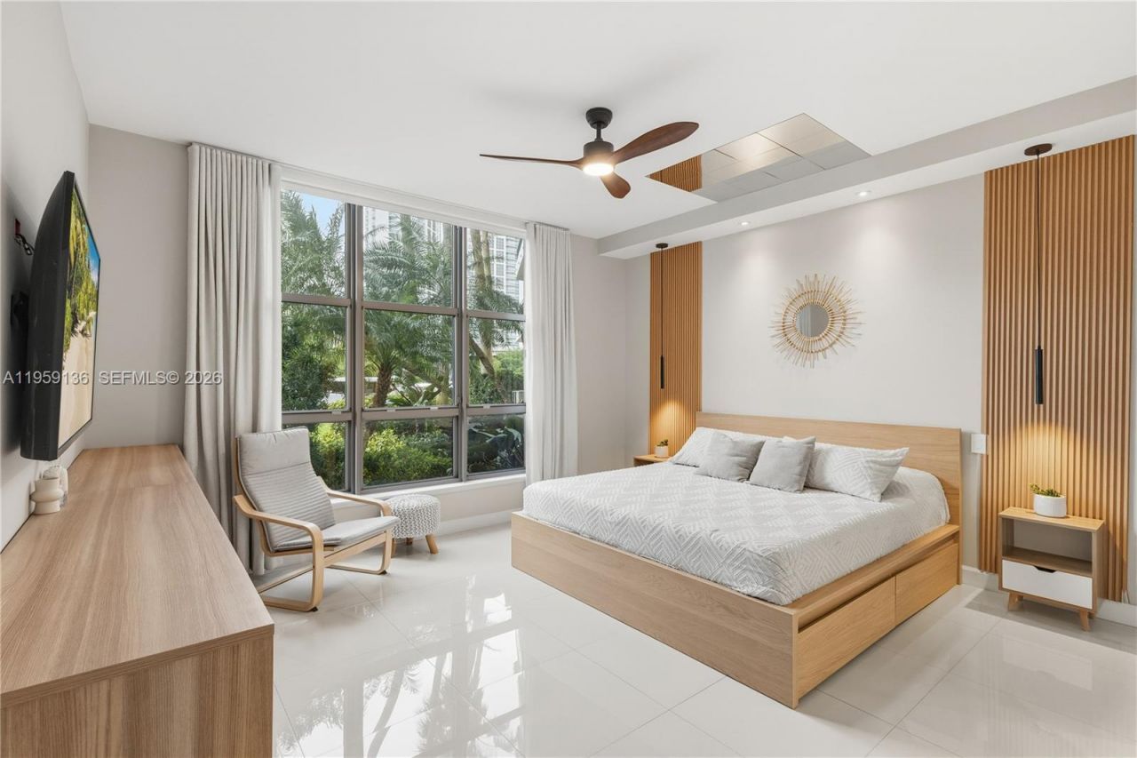 3500 Mystic Pointe Dr, Unit 104, Aventura, FL 33180 Photo