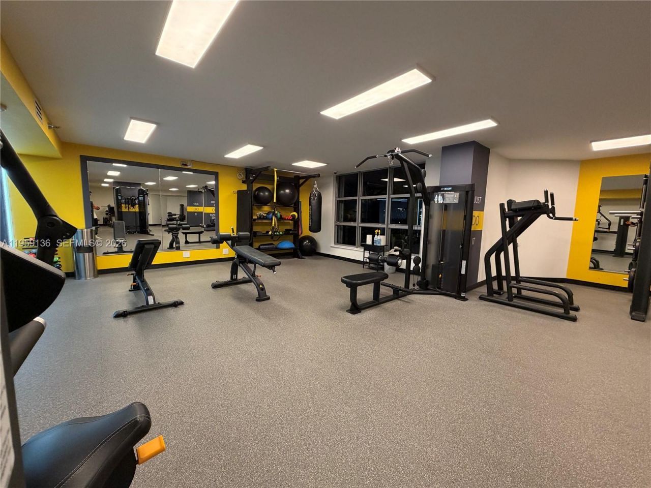 3500 Mystic Pointe Dr, Unit 104, Aventura, FL 33180 Photo