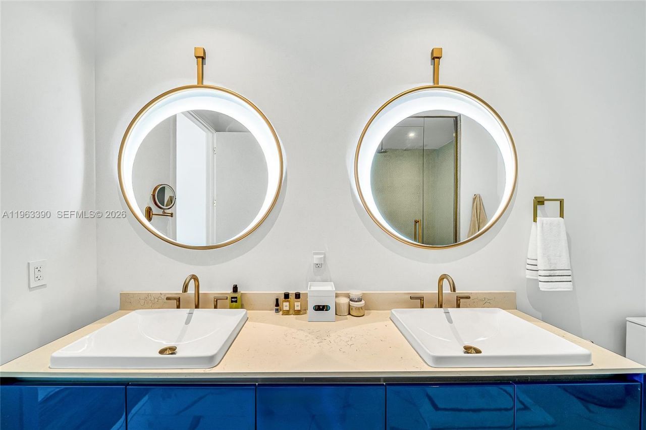 2655 S Bayshore Dr, Unit 706, Miami, FL 33133 Photo