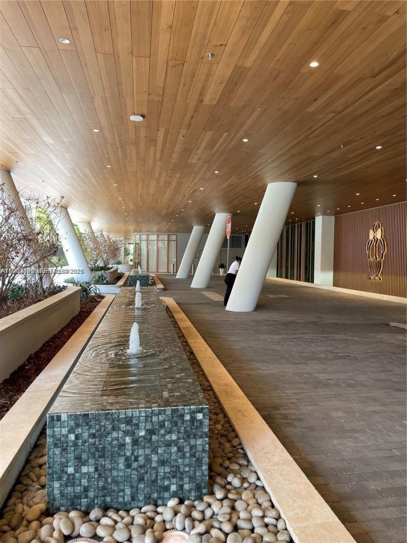 2655 S Bayshore Dr, Unit 706, Miami, FL 33133 Photo