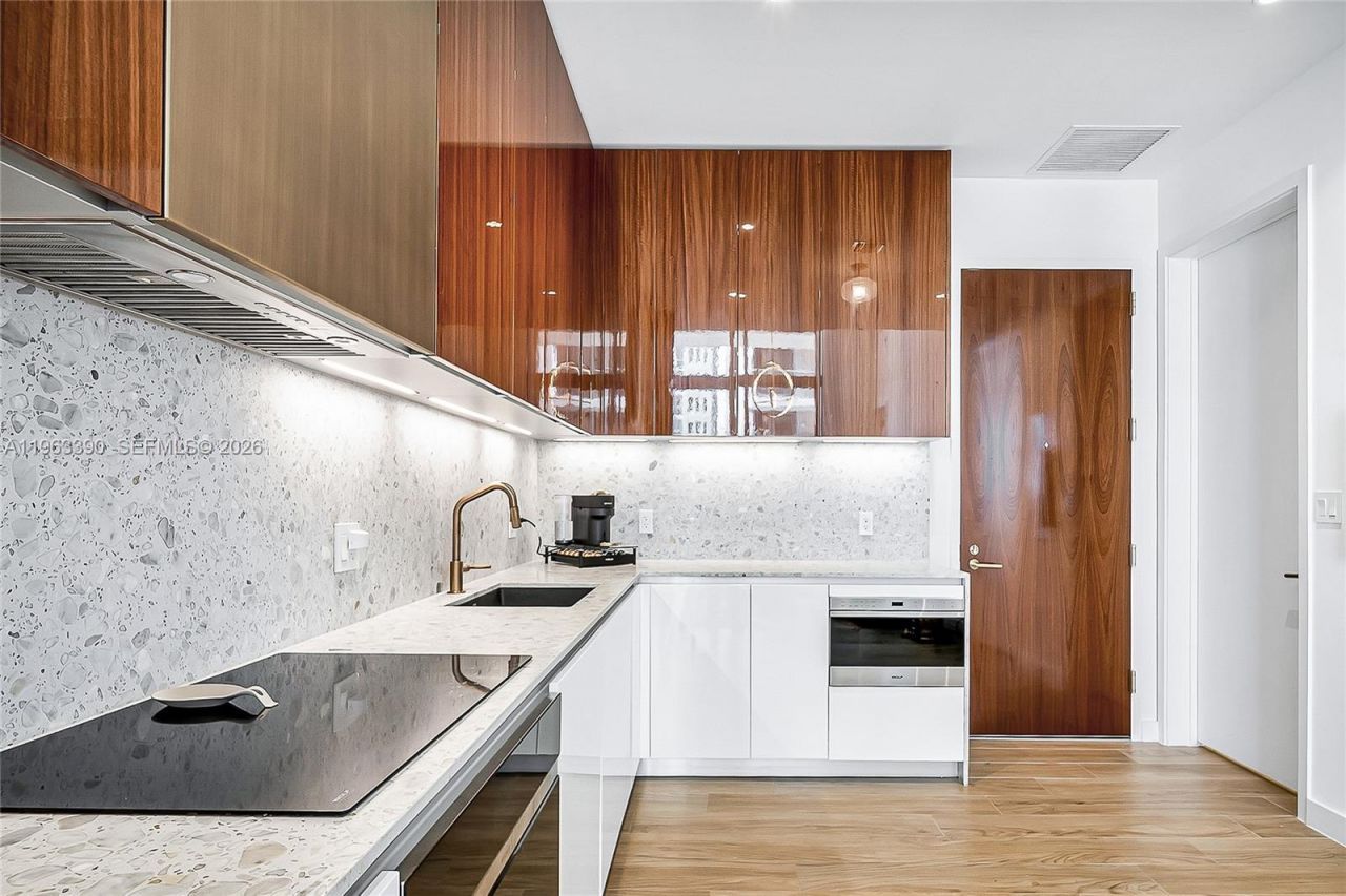 2655 S Bayshore Dr, Unit 706, Miami, FL 33133 Photo