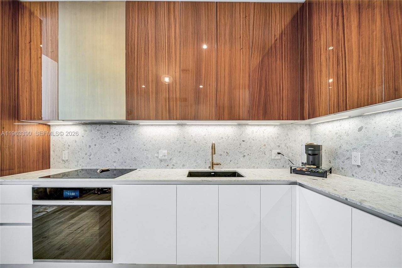 2655 S Bayshore Dr, Unit 706, Miami, FL 33133 Photo