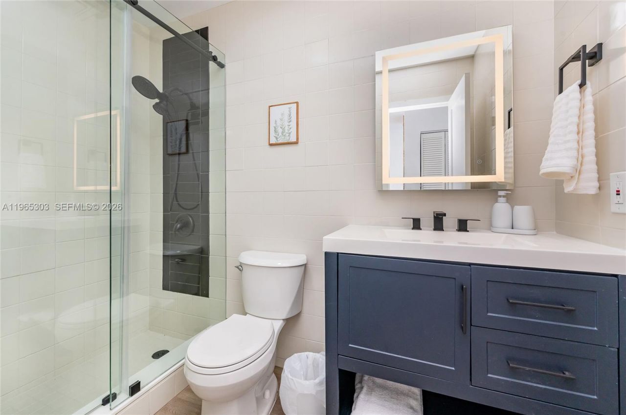 3321 NW 19th Ter, Unit C, Miami, FL 33125 Photo