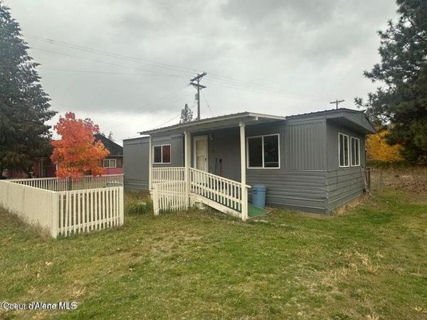 71 E Railroad St, Moyie Springs, ID 83845