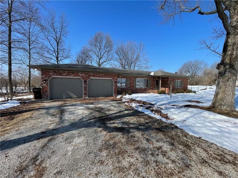 6837 Preble County Line Road, Brookville, OH 45309 Photo 5