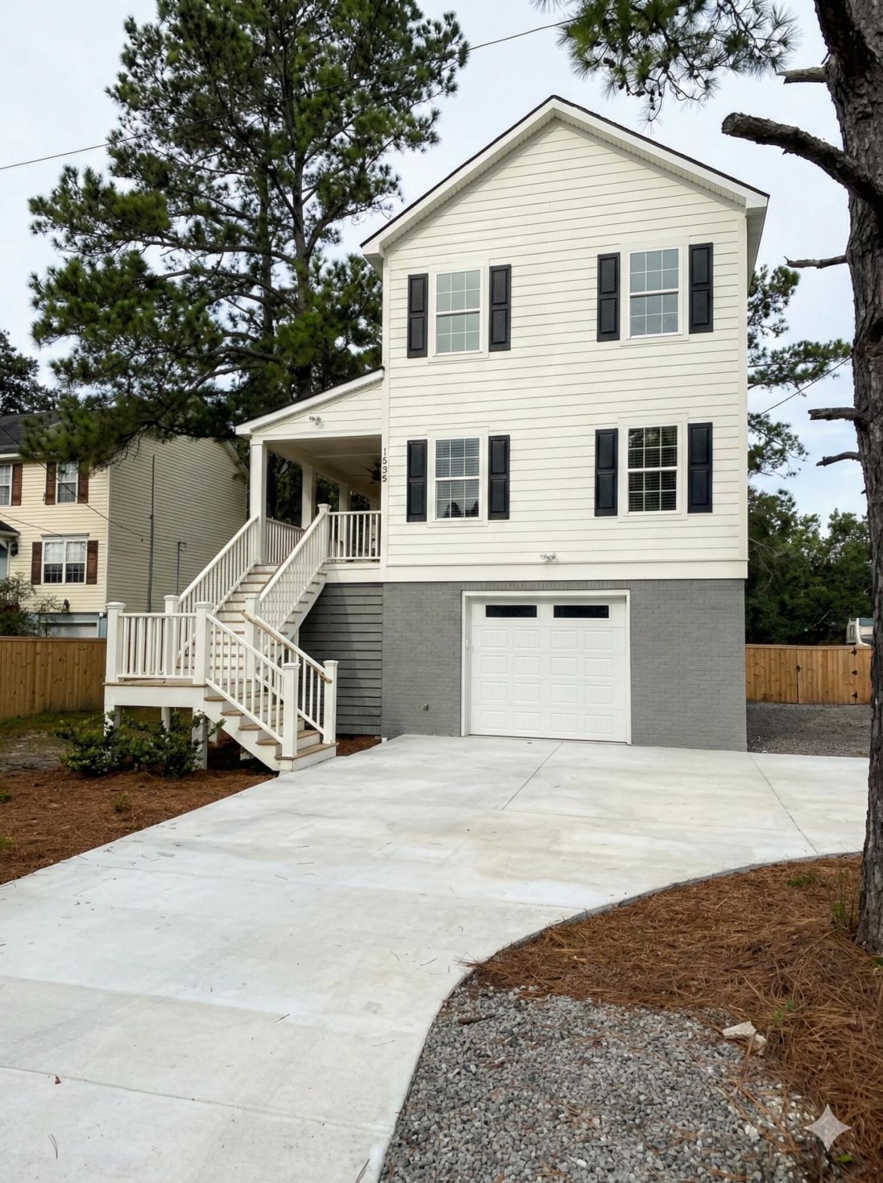 1685 Old Military Road Photo 1