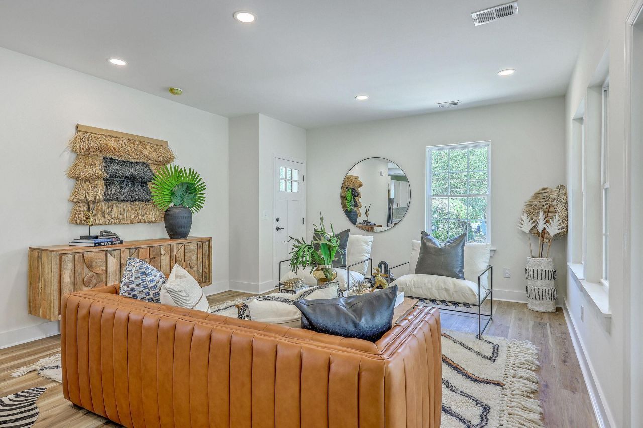 1685 Old Military Road Photo 17