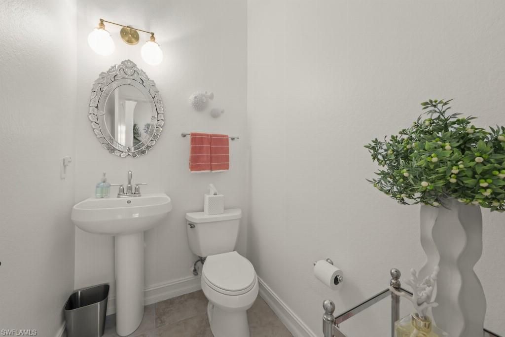 2648 Fairmont Isle Cir , Cape Coral, FL 33991 Photo