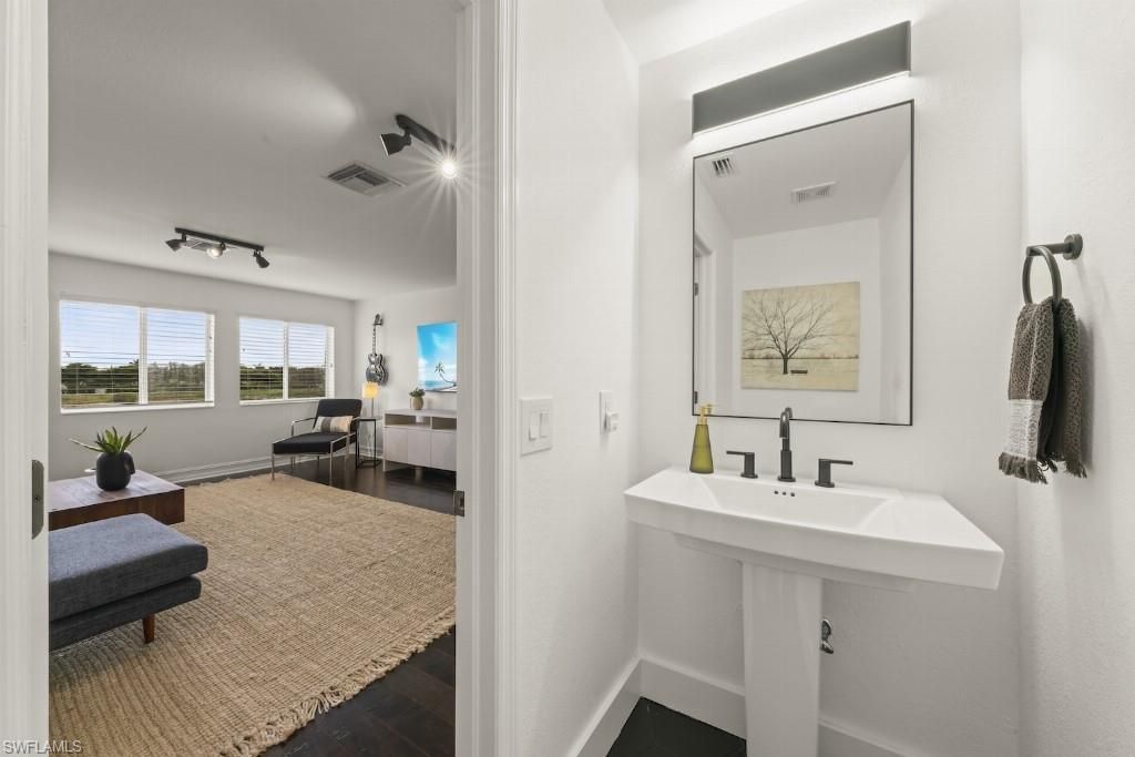 2648 Fairmont Isle Cir , Cape Coral, FL 33991 Photo