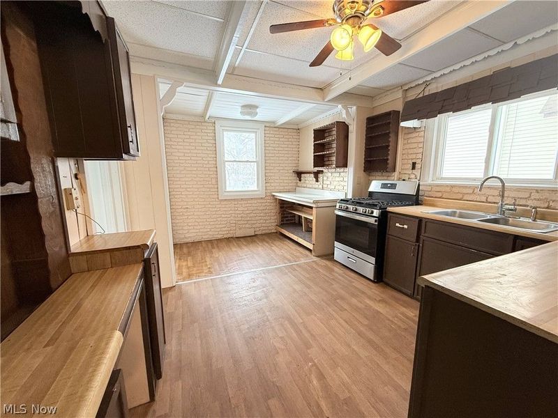 2140 12th Street SW, Akron, OH 44314 Photo 22