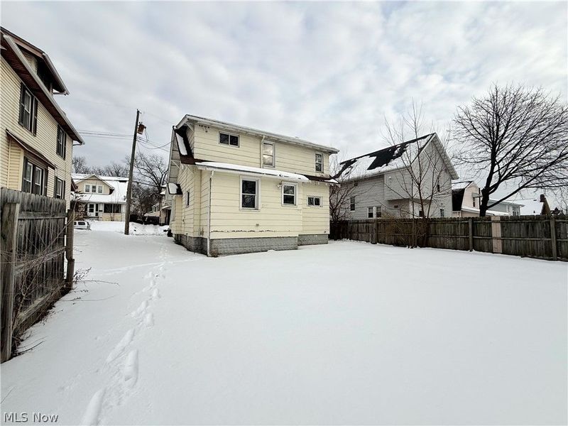 2140 12th Street SW, Akron, OH 44314 Photo 4