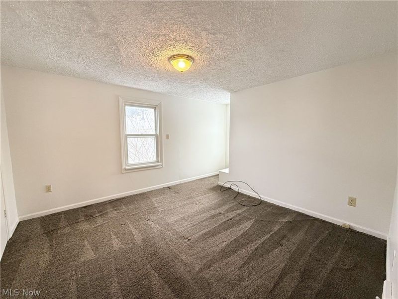 2140 12th Street SW, Akron, OH 44314 Photo 9