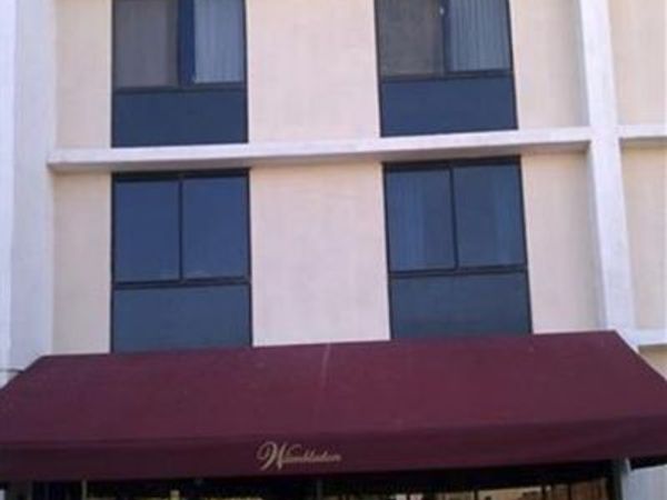 3930 University Center Drive, Unit 901, Las Vegas, NV 89119