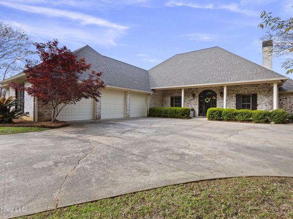 104 Talbot Court, Madison, MS 39110
