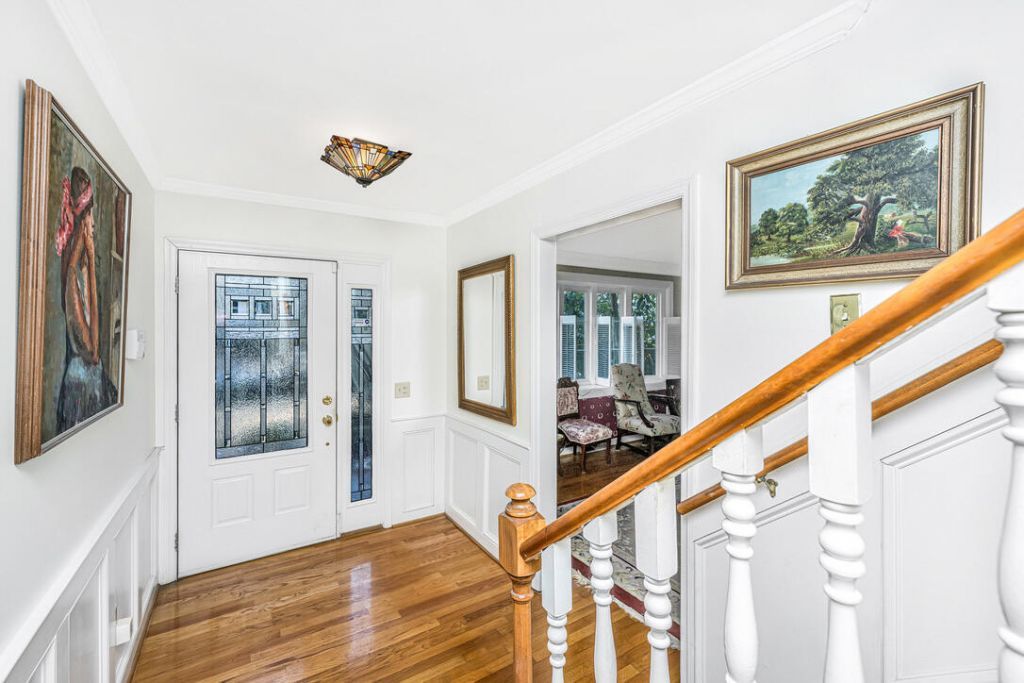 1805 Huntington Drive Photo 19