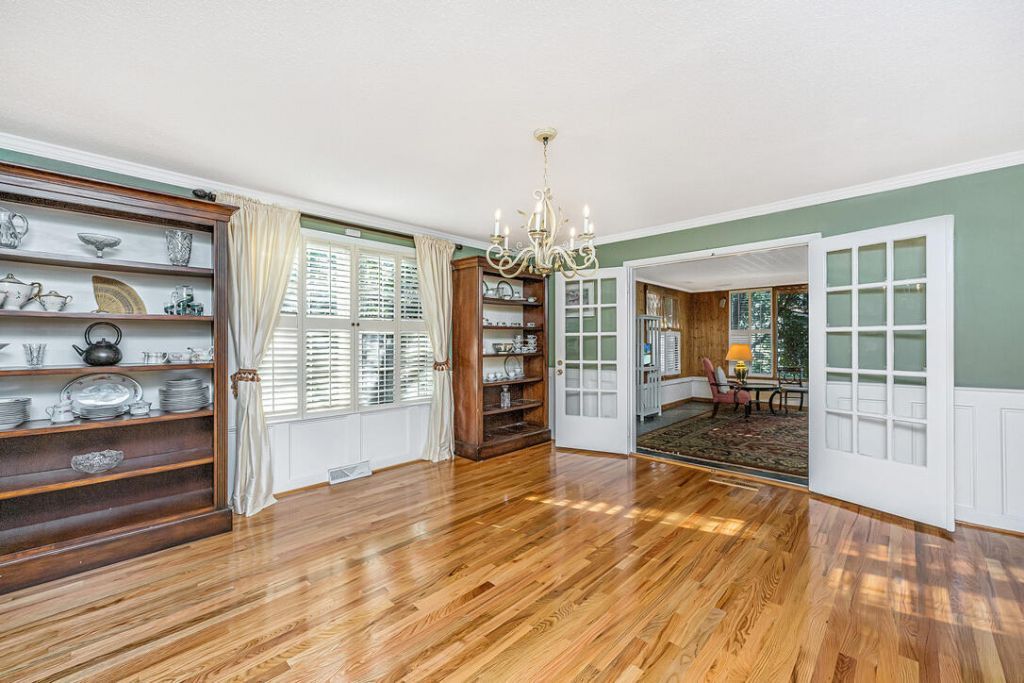 1805 Huntington Drive Photo 24