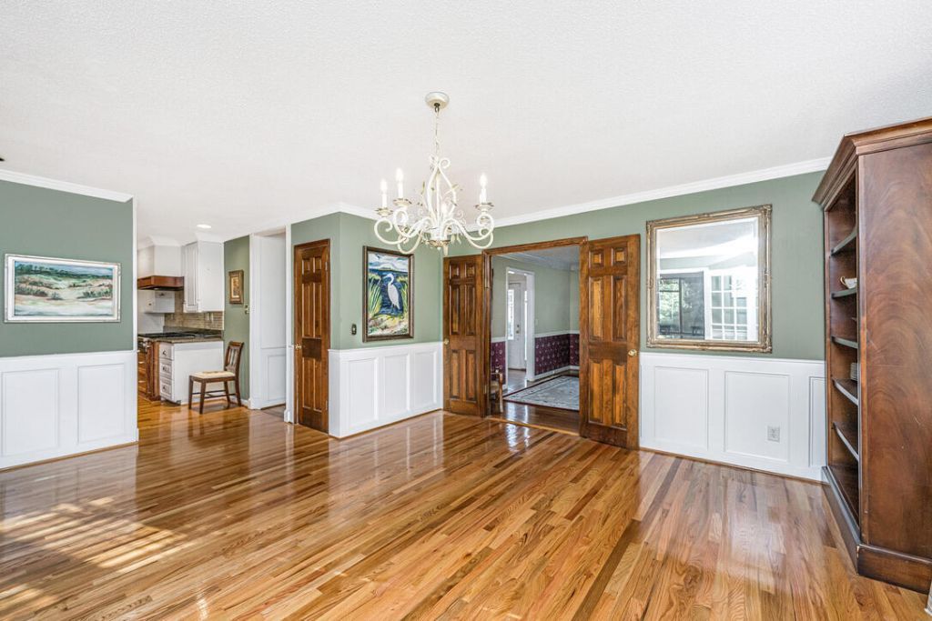 1805 Huntington Drive Photo 27