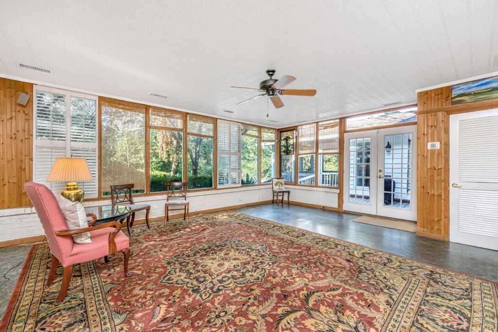 1805 Huntington Drive Photo 30