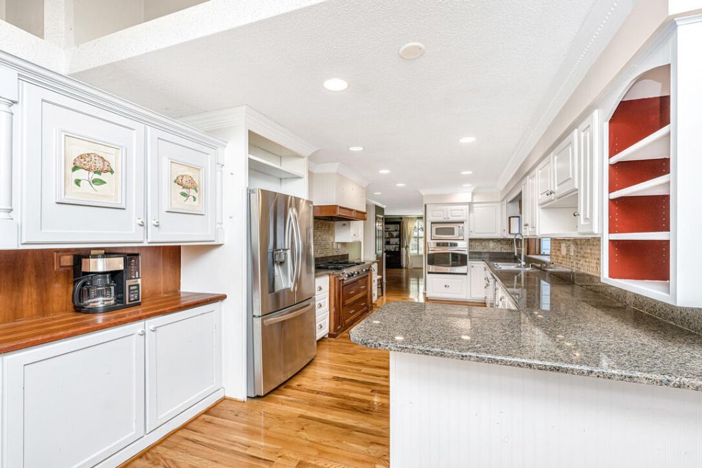 1805 Huntington Drive Photo 40