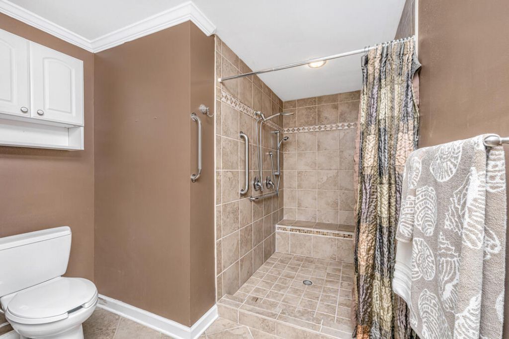 1805 Huntington Drive Photo 43