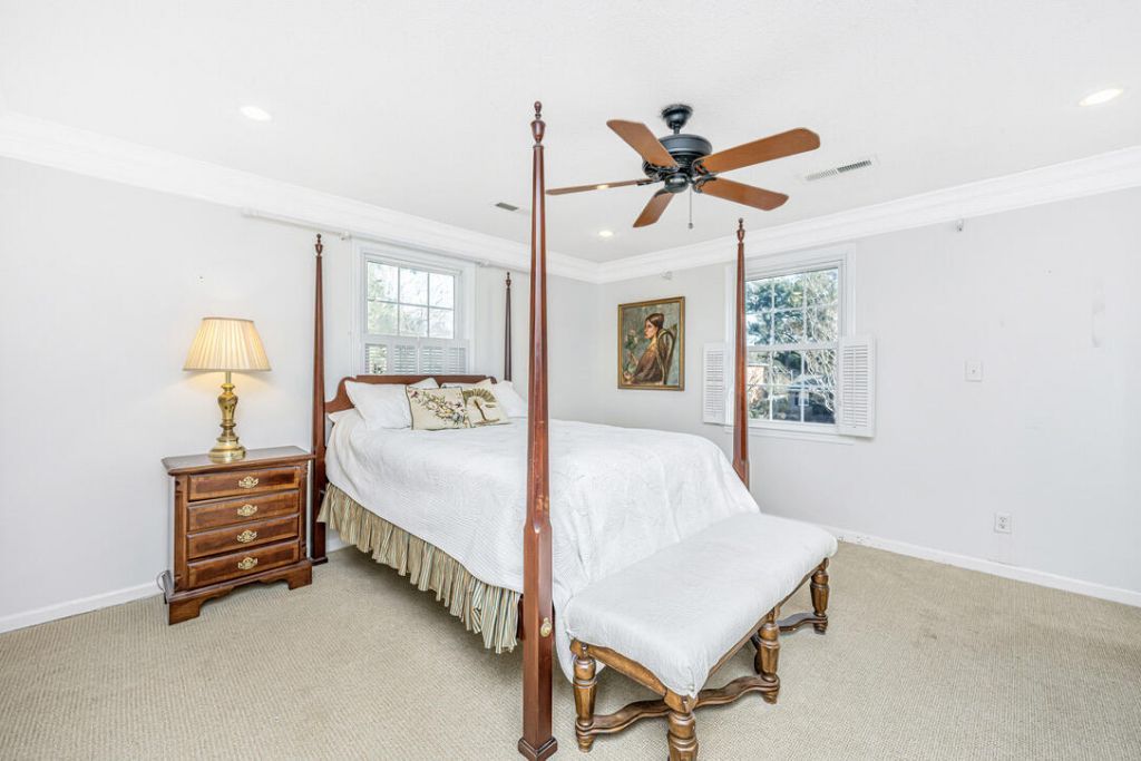 1805 Huntington Drive Photo 47