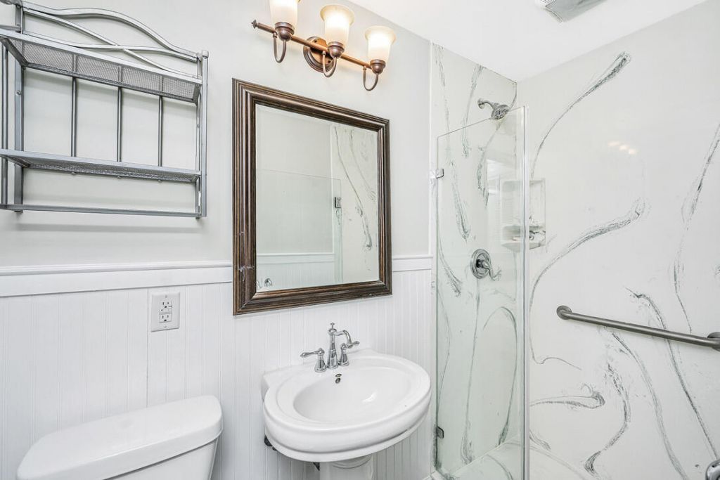 1805 Huntington Drive Photo 48