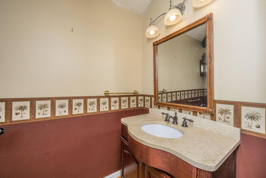 1805 Huntington Drive Photo 60