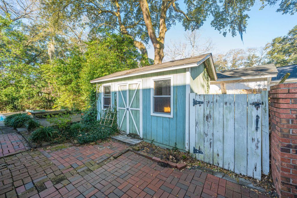 1805 Huntington Drive Photo 67