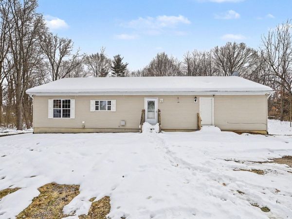 1050 Pine Street, Niles, MI 49120