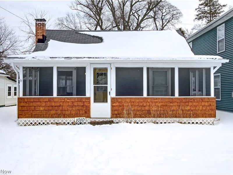 1010 East Drive, Huron, OH 44839 Photo 1