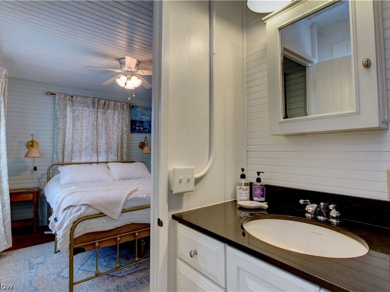 1010 East Drive, Huron, OH 44839 Photo 12