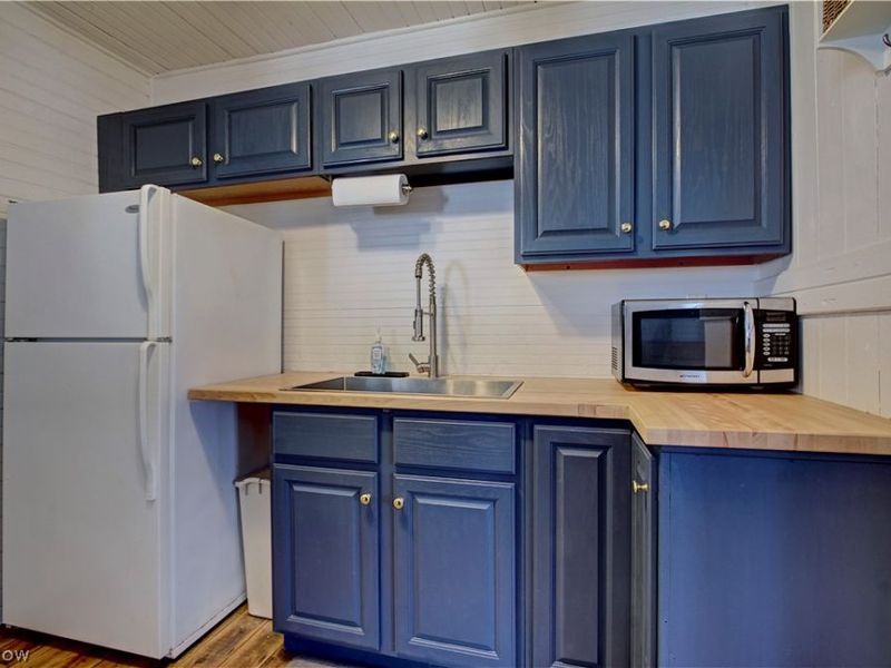 1010 East Drive, Huron, OH 44839 Photo 17