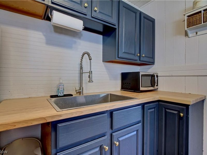 1010 East Drive, Huron, OH 44839 Photo 18